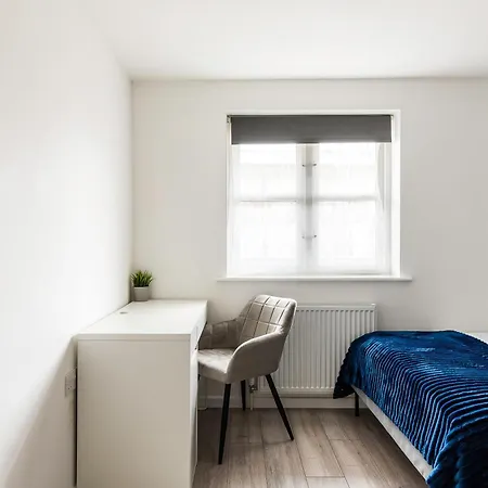 Finsbury Park Retreat Modern Comfort *