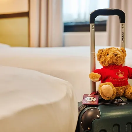 Huttons Hotel, Victoria 3*