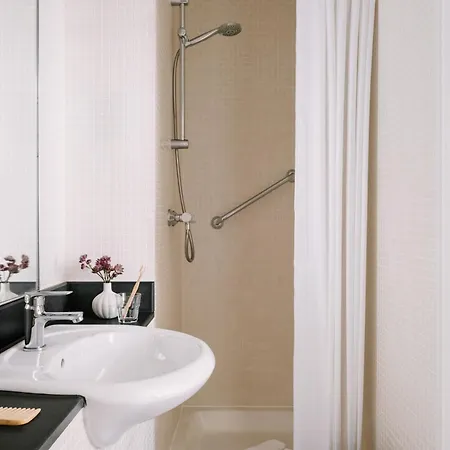 Hotel Sonder L Kensington Gardens 3*