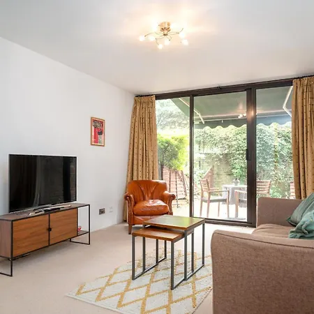Guestready - Lovely Ground Floor Duplex With Patio In Southbank *