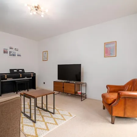 Guestready - Lovely Ground Floor Duplex With Patio In Southbank Apartment *