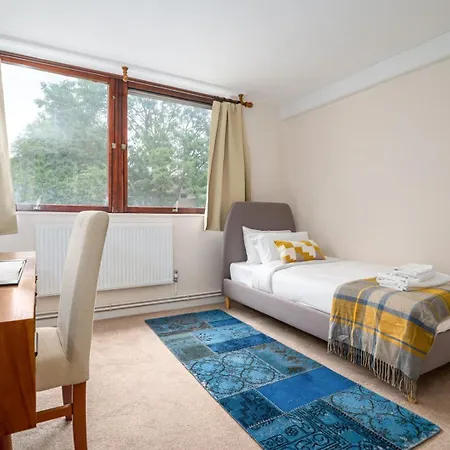 Guestready - Lovely Ground Floor Duplex With Patio In Southbank