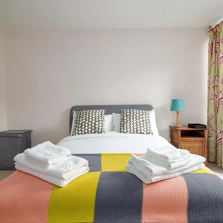 Guestready - Lovely Ground Floor Duplex With Patio In Southbank Apartment *