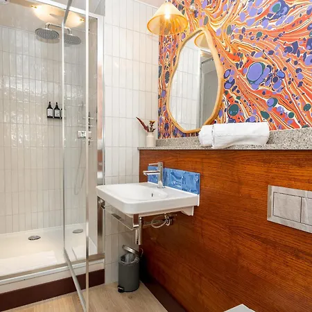 מלון Room2 Chiswick Hometel