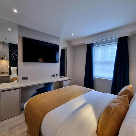 Nox Edgware Road 4*