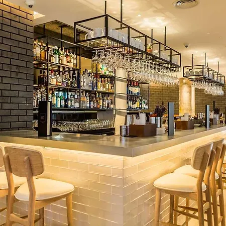 Hotel Radisson Blu Hotel, Leicester Square - Formerly Hampshire 5*