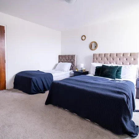 Spacious 2-bedroom In Piccadilly 6100p Apartment *