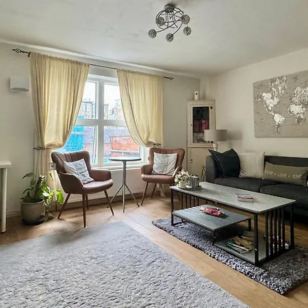 Super Beautiful Three Bedroom *