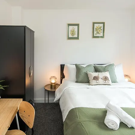 Canarywharf By Sleepy * London