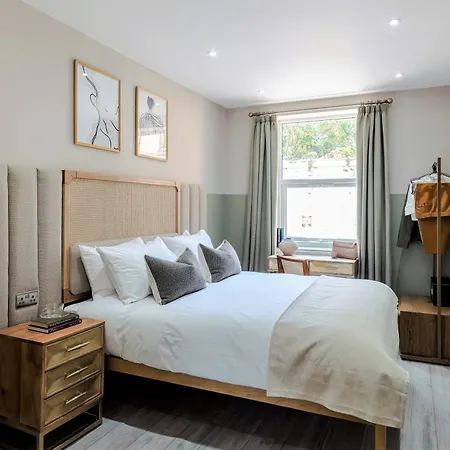 Apartment Shepherds Bush - Your London