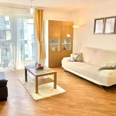 Apartment Dagenham 1 Bed Flat With Views