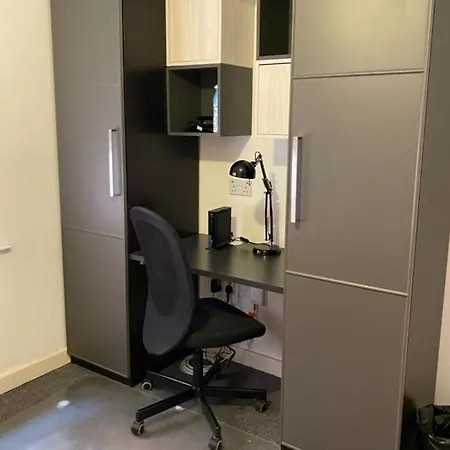 Studio Flat Farringdon Londres