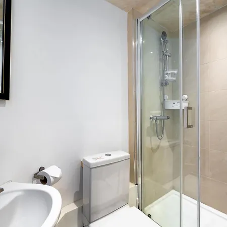 Tranquil Treasure In Marylebone London