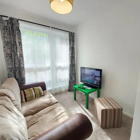 Apartment Oldbury House *