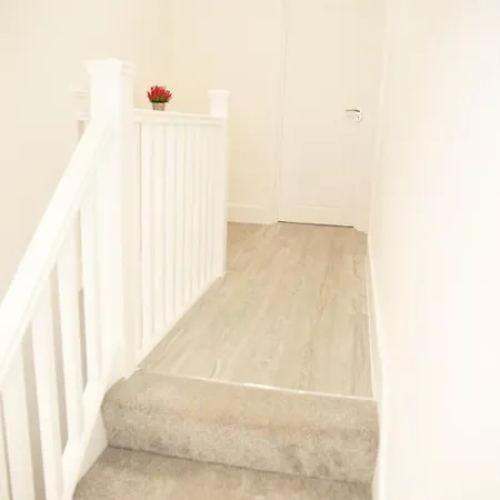 Cricklewood Deluxe Ensuite Guest house *