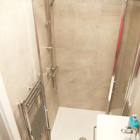 Guest house Cricklewood Deluxe Ensuite *