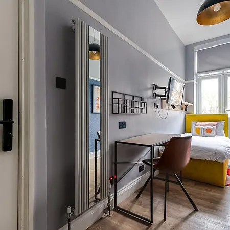 Aparthotel Kensington - Warwick Road 3*