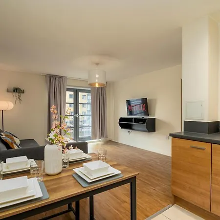 Apartment Zenith Hub
