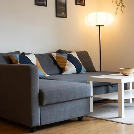 Zenith Hub Apartment