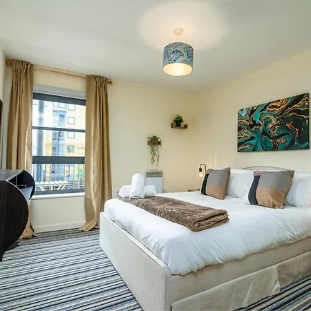 Apartment Zenith Hub London