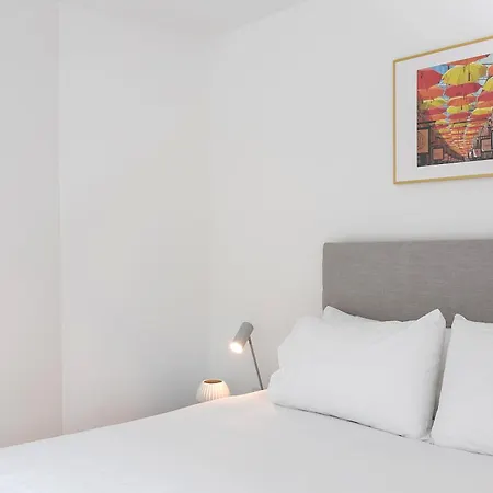 Urban Chic - Marine Apartment