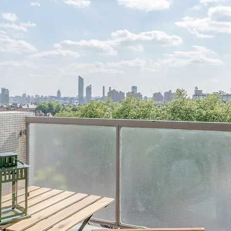 Stunning Flat In Chelsea, Kings Road With Balcony *
