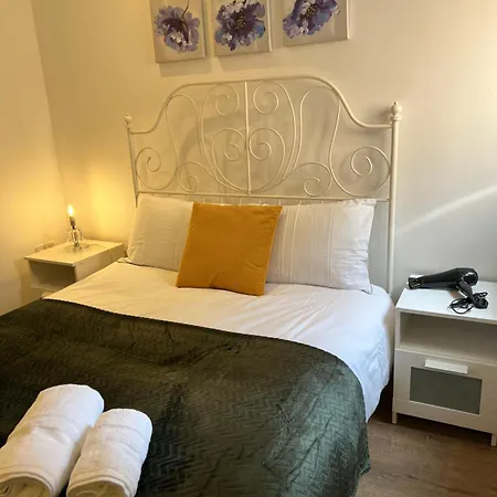 Lovely Garden Flat Near Emirates Stadium And Kings Cross St Pancras Station