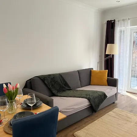 Lovely Garden Flat Near Emirates Stadium And Kings Cross St Pancras Station Apartment *