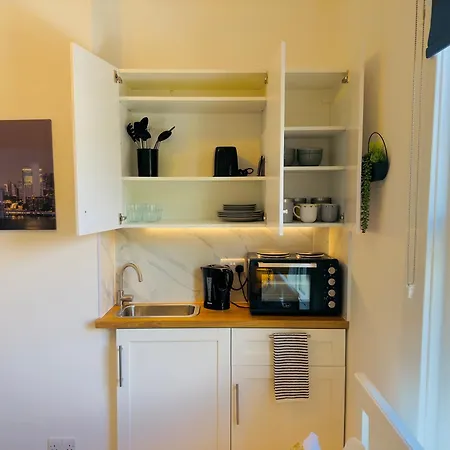 Zee Homes W6