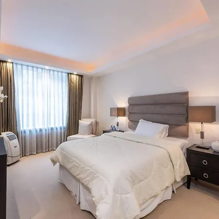 Super Luxury Stylish Large Mayfair 2500sqft London