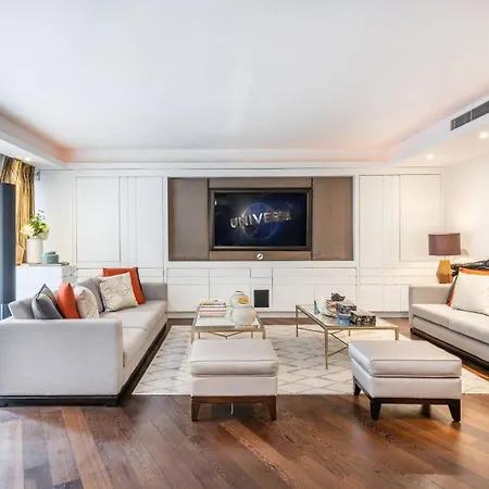 Super Luxury Stylish Large Mayfair 2500sqft * London