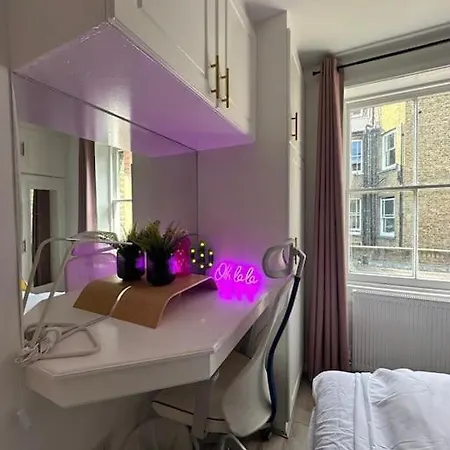 Apartment Stylish *