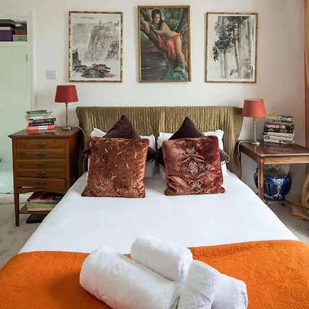 Apartment Artists Comfy Home, Near Camden Market