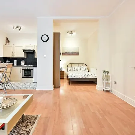 Apartment The Perfect Queensway