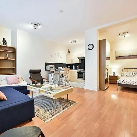 The Perfect Queensway