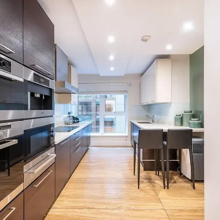 Super Luxury Stylish Large Mayfair 2500sqft * London