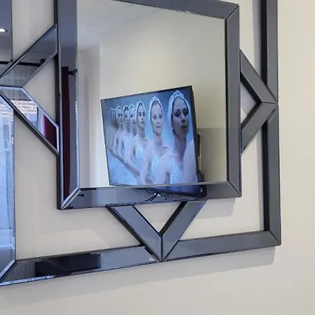 Delight Home-london Airport & Excel London