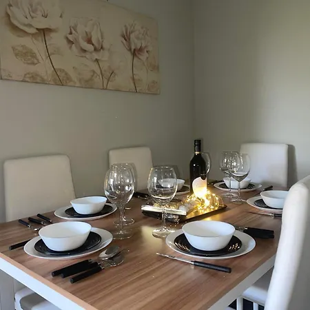 Cosy Private Two Bedroom Apartament In Kensinghton Can Fit Up To 8 Guests Apartment