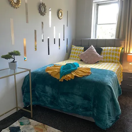 Cosy Private Two Bedroom Apartament In Kensinghton Can Fit Up To 8 Guests