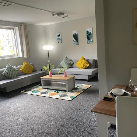 Cosy Private Two Bedroom Apartament In Kensinghton Can Fit Up To 8 Guests London