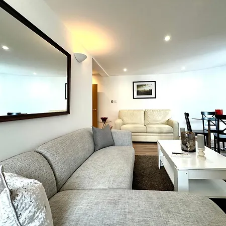 The Crib - 3 Bedroom Central By Wild * London