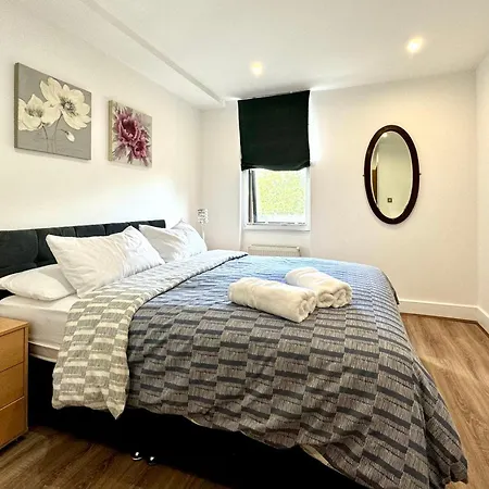 Apartment The Crib - 3 Bedroom Central By Wild London