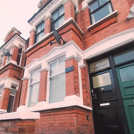 4 Bedroom Ground Floor For Up To 7 Guests