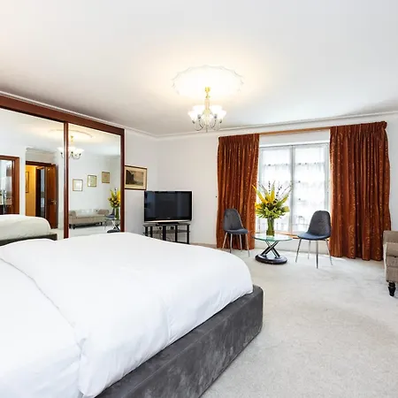 Carlton Court - Mayfair 5* Londres