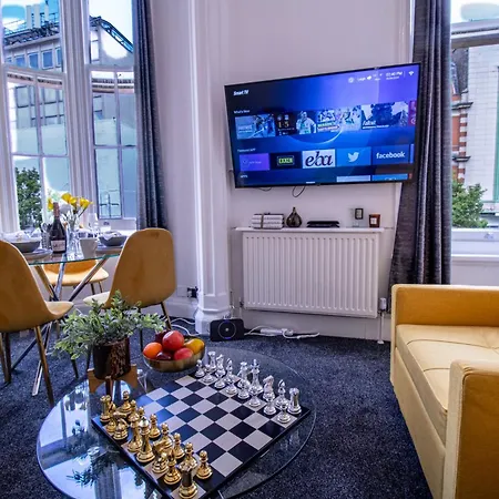 Elegant 3-bedroom On Oxford Street 2gc Apartment