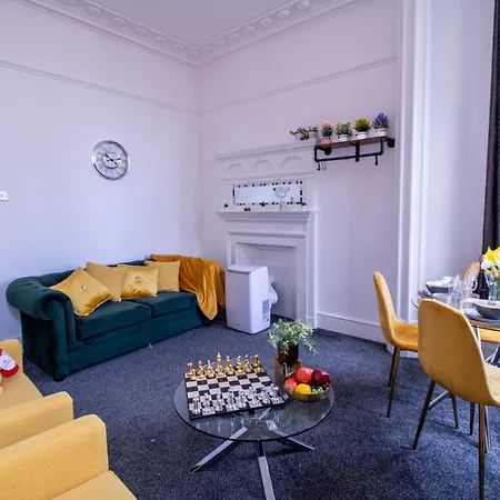 Elegant 3-bedroom On Oxford Street 2gc * London