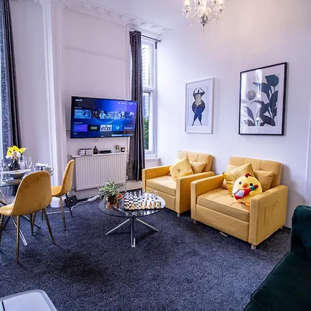 Apartment Elegant 3-bedroom On Oxford Street 2gc London