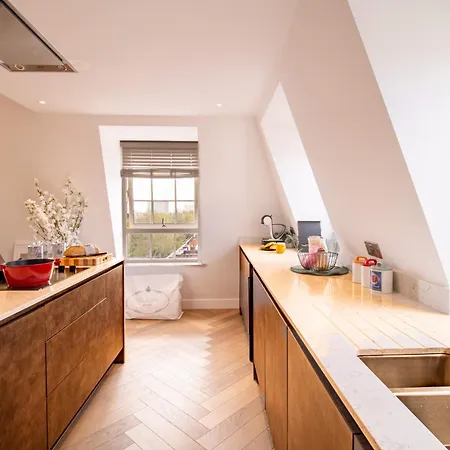 Apartment Elegant 3-bedroom Penthouse In Marble Arch 70 *