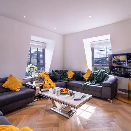 Apartment Elegant 3-bedroom Penthouse In Marble Arch 70 *