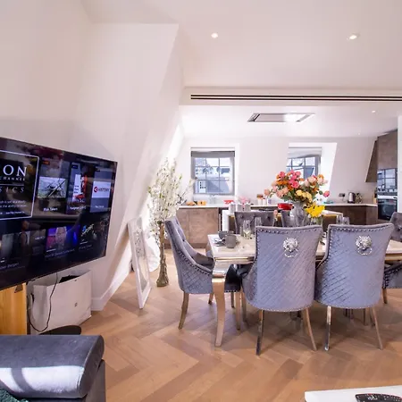Elegant 3-bedroom Penthouse In Marble Arch 70 * London